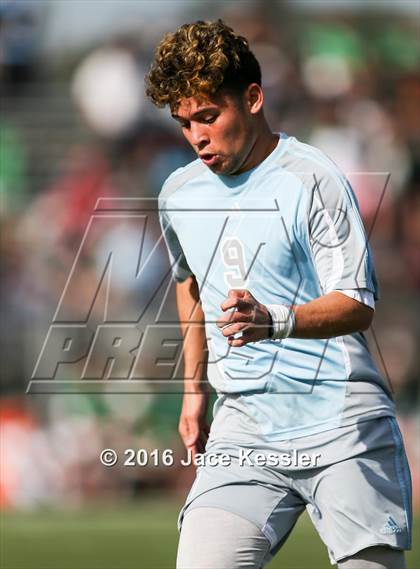 Thumbnail 1 in South @ Granada Hills (CIF SoCal Regional D2 Final) photogallery.