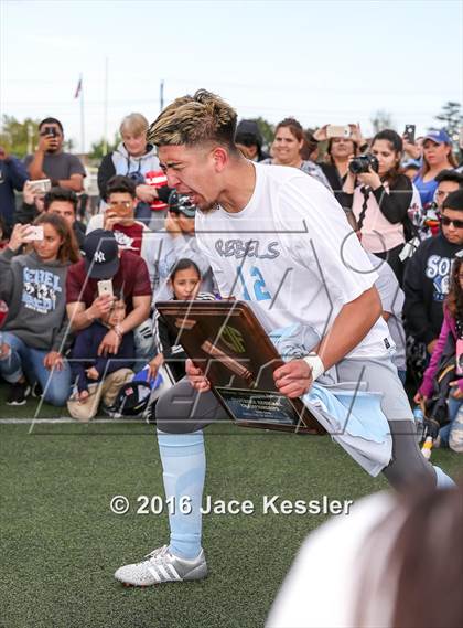 Thumbnail 3 in South @ Granada Hills (CIF SoCal Regional D2 Final) photogallery.