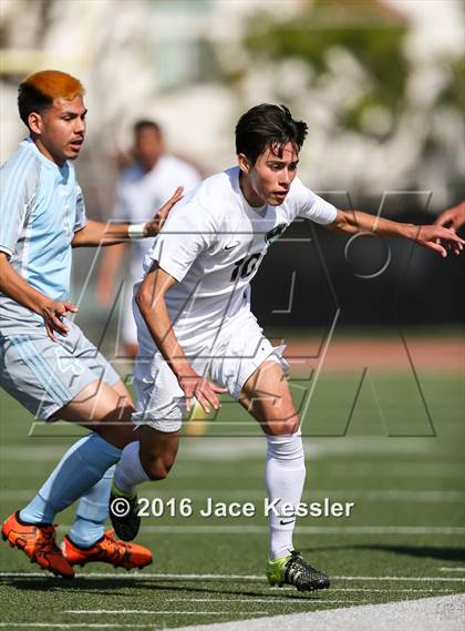 Thumbnail 2 in South @ Granada Hills (CIF SoCal Regional D2 Final) photogallery.