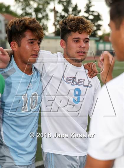 Thumbnail 1 in South @ Granada Hills (CIF SoCal Regional D2 Final) photogallery.