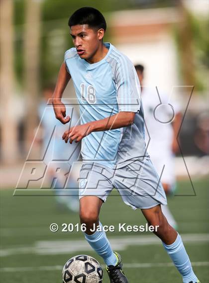Thumbnail 2 in South @ Granada Hills (CIF SoCal Regional D2 Final) photogallery.