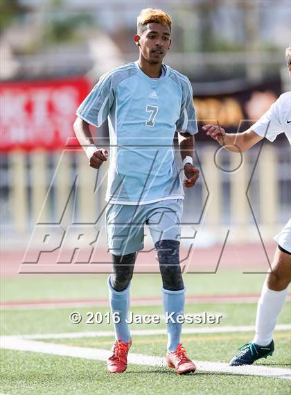 Thumbnail 3 in South @ Granada Hills (CIF SoCal Regional D2 Final) photogallery.