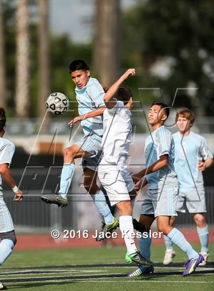 Thumbnail 3 in South @ Granada Hills (CIF SoCal Regional D2 Final) photogallery.