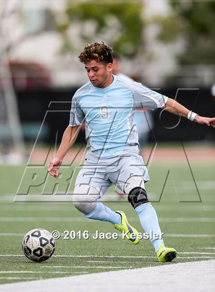 Thumbnail 1 in South @ Granada Hills (CIF SoCal Regional D2 Final) photogallery.