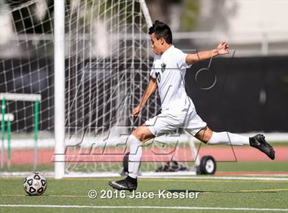 Thumbnail 3 in South @ Granada Hills (CIF SoCal Regional D2 Final) photogallery.
