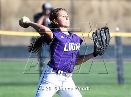 Thumbnail 2 in Mountain View vs. Thompson Valley (CHSAA 4A Quarterfinal Playoff) photogallery.