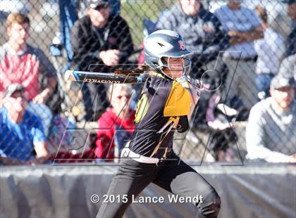Thumbnail 2 in Mountain View vs. Thompson Valley (CHSAA 4A Quarterfinal Playoff) photogallery.