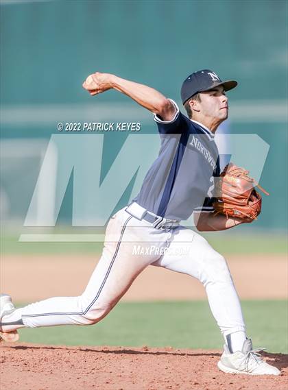 Thumbnail 3 in Northwood @ Beckman photogallery.