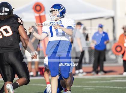 Thumbnail 2 in Folsom @ Pittsburg photogallery.