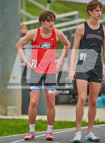 Thumbnail 1 in Cooper Dragon Invitational (3200M) photogallery.