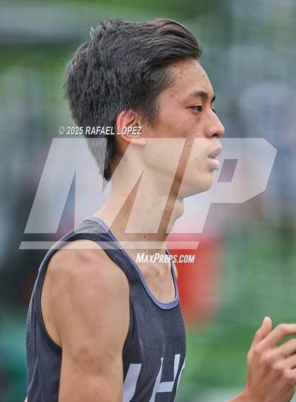Thumbnail 2 in Cooper Dragon Invitational (3200M) photogallery.