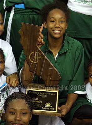 Thumbnail 1 in Berkeley vs. Poly (CIF State D1 Final) photogallery.