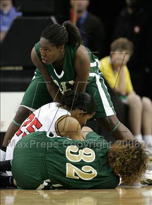 Thumbnail 1 in Berkeley vs. Poly (CIF State D1 Final) photogallery.