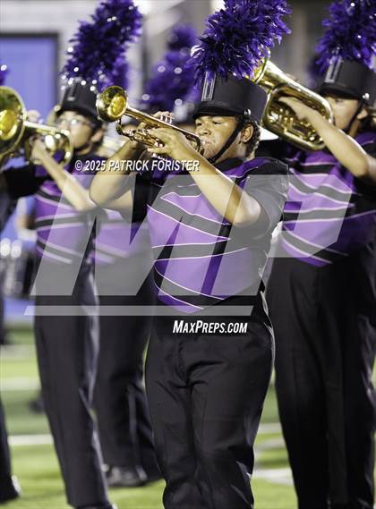 Thumbnail 1 in Warren @ Marshall photogallery.