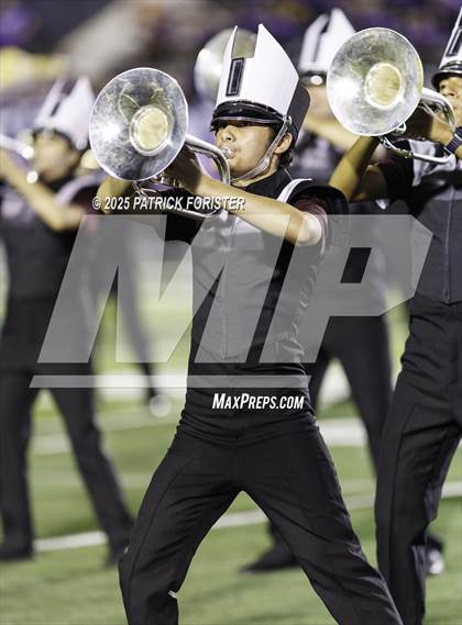 Thumbnail 2 in Warren @ Marshall photogallery.