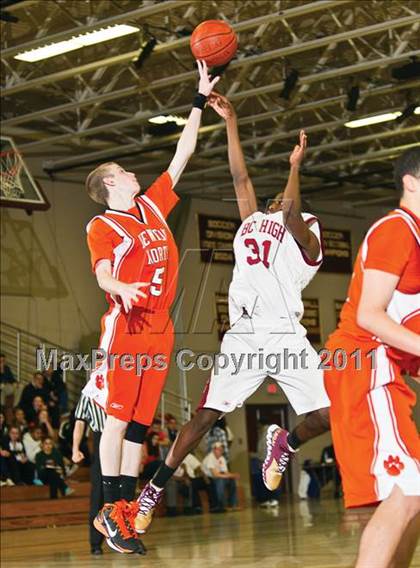 Thumbnail 2 in Newton North vs Boston College High (Comcast Officials Board 27 Tournament)  photogallery.