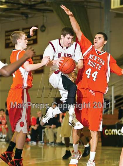 Thumbnail 2 in Newton North vs Boston College High (Comcast Officials Board 27 Tournament)  photogallery.