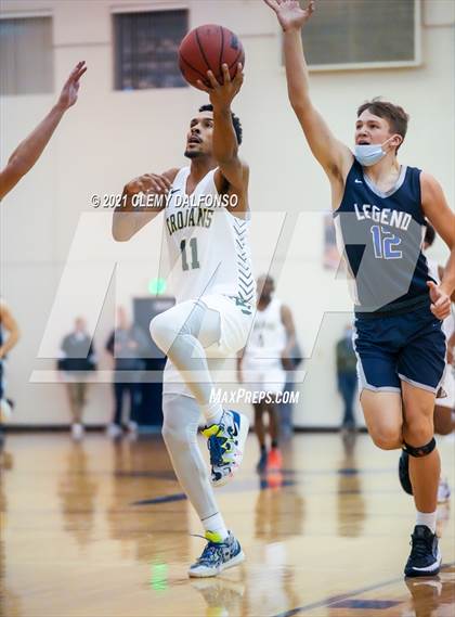 Thumbnail 3 in Legend vs Aurora Central photogallery.