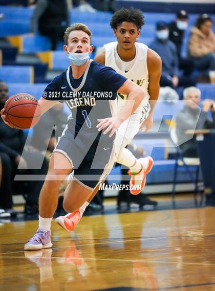 Thumbnail 1 in Legend vs Aurora Central photogallery.