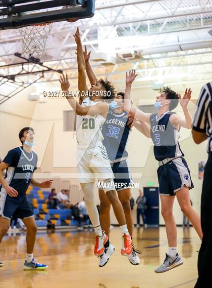 Thumbnail 1 in Legend vs Aurora Central photogallery.