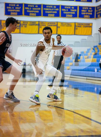 Thumbnail 2 in Legend vs Aurora Central photogallery.