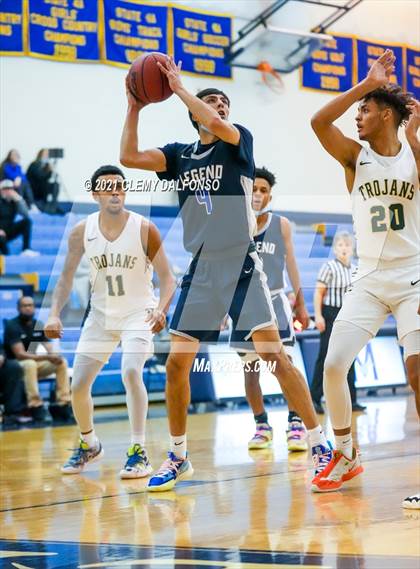 Thumbnail 1 in Legend vs Aurora Central photogallery.
