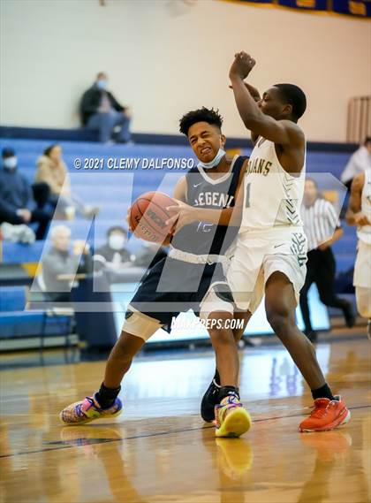 Thumbnail 3 in Legend vs Aurora Central photogallery.