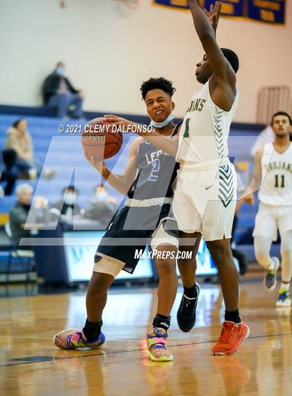 Thumbnail 1 in Legend vs Aurora Central photogallery.