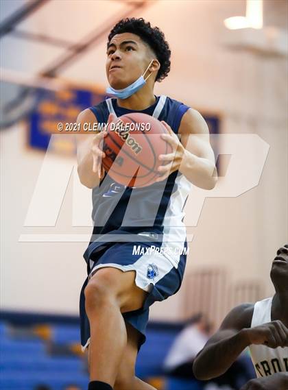 Thumbnail 1 in Legend vs Aurora Central photogallery.