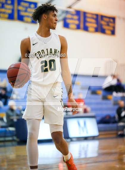 Thumbnail 2 in Legend vs Aurora Central photogallery.