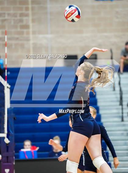 Thumbnail 1 in Smoky Hill @ Dakota Ridge photogallery.