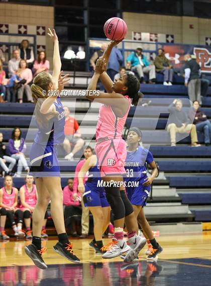 Thumbnail 2 in Charlotte Christian @ Providence Day photogallery.