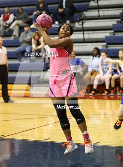 Thumbnail 2 in Charlotte Christian @ Providence Day photogallery.