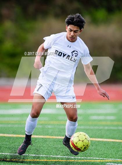 Thumbnail 3 in Lynnwood vs. Oak Harbor photogallery.