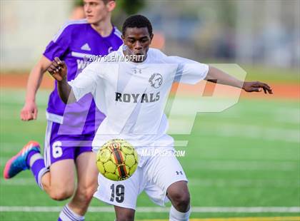 Thumbnail 3 in Lynnwood vs. Oak Harbor photogallery.