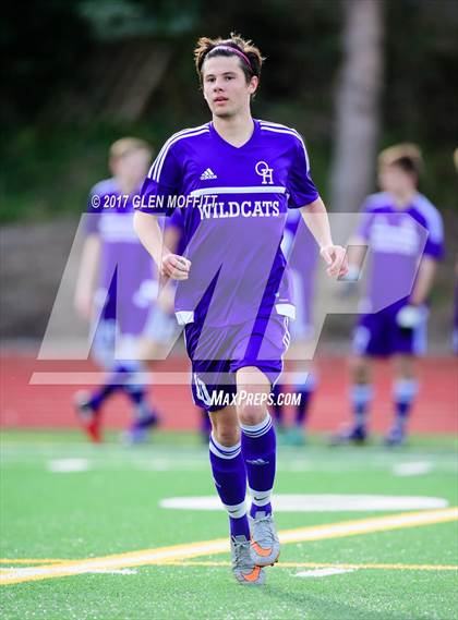 Thumbnail 3 in Lynnwood vs. Oak Harbor photogallery.