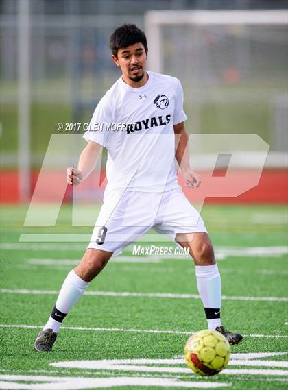 Thumbnail 3 in Lynnwood vs. Oak Harbor photogallery.