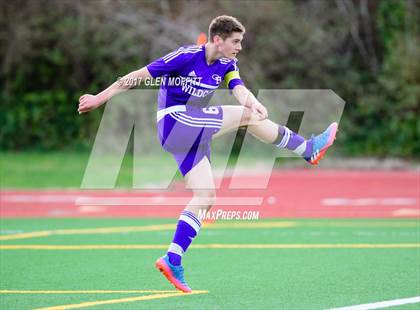 Thumbnail 1 in Lynnwood vs. Oak Harbor photogallery.