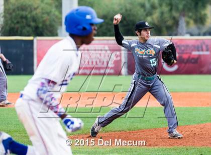 Thumbnail 1 in Plant City vs. King photogallery.