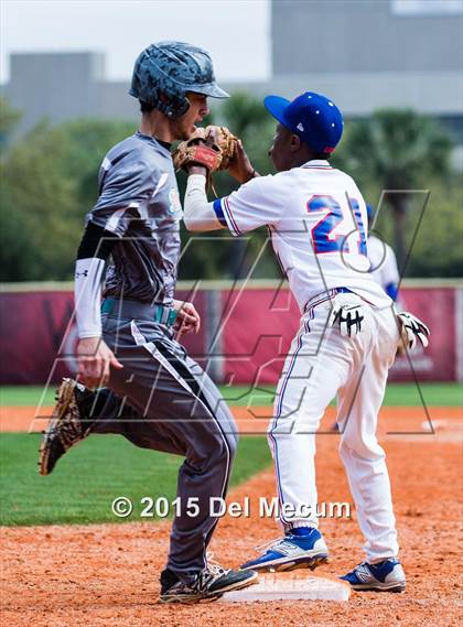 Thumbnail 1 in Plant City vs. King photogallery.