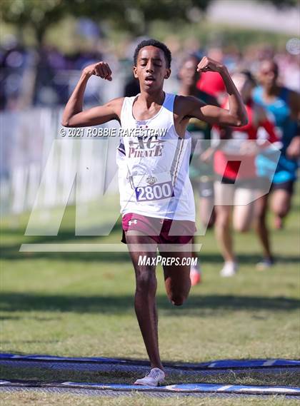 Thumbnail 2 in UIL Cross Country 6A Finals (5K) photogallery.
