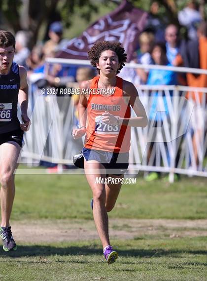 Thumbnail 2 in UIL Cross Country 6A Finals (5K) photogallery.