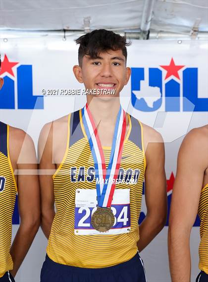 Thumbnail 2 in UIL Cross Country 6A Finals (5K) photogallery.