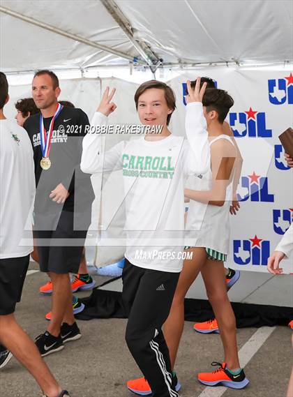 Thumbnail 2 in UIL Cross Country 6A Finals (5K) photogallery.