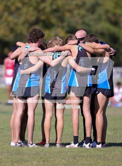 Thumbnail 1 in UIL Cross Country 6A Finals (5K) photogallery.
