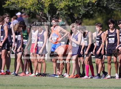 Thumbnail 3 in UIL Cross Country 6A Finals (5K) photogallery.