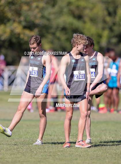 Thumbnail 1 in UIL Cross Country 6A Finals (5K) photogallery.