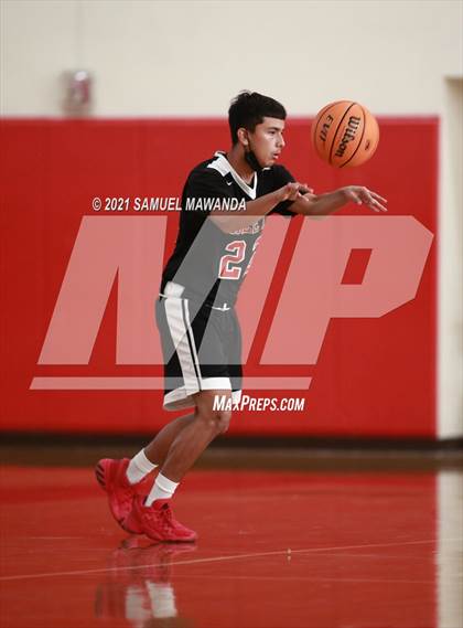 Thumbnail 2 in Arleta vs Waverly (2021 Burroughs varsity Tournament) photogallery.