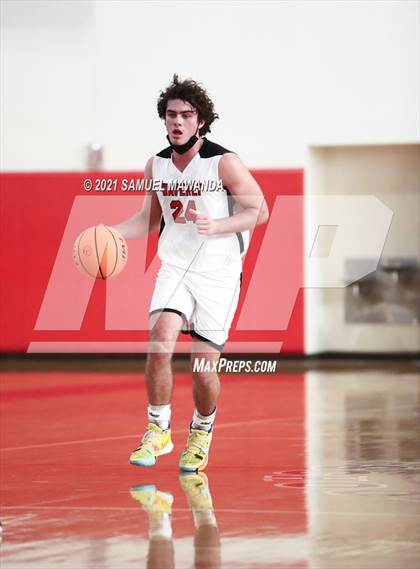 Thumbnail 1 in Arleta vs Waverly (2021 Burroughs varsity Tournament) photogallery.