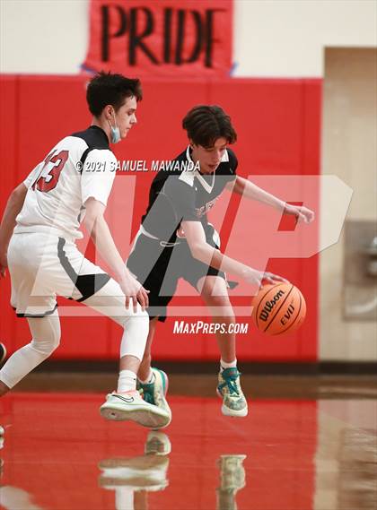 Thumbnail 3 in Arleta vs Waverly (2021 Burroughs varsity Tournament) photogallery.
